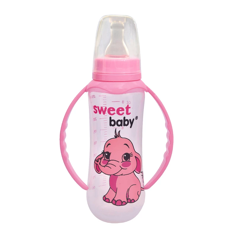 شیشه شیر نوزاد دختر